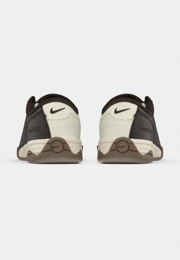 Nike Sportswear T90