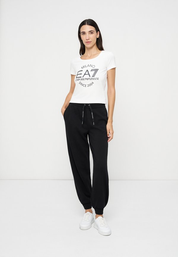 EA7 Emporio Armani