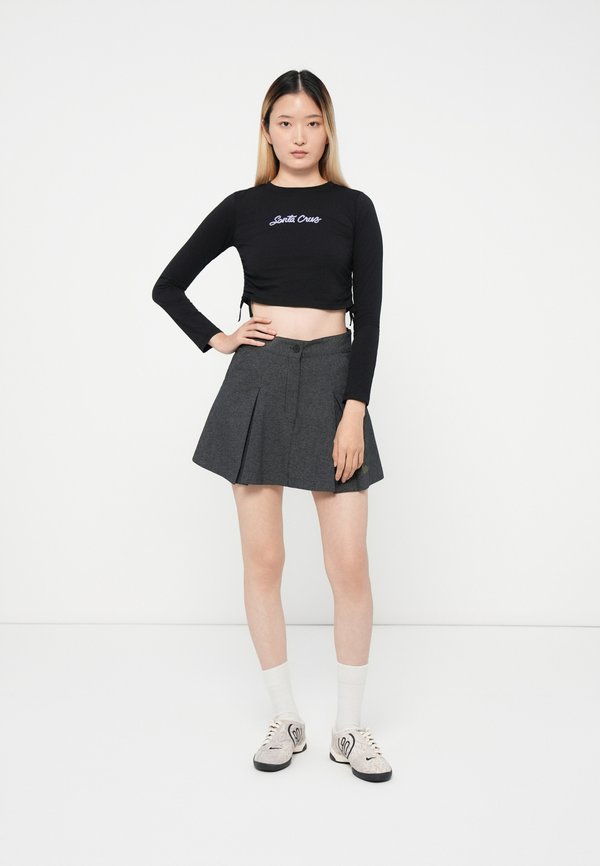 Santa Cruz LOVE SCRIPT STRIP TIE TOP