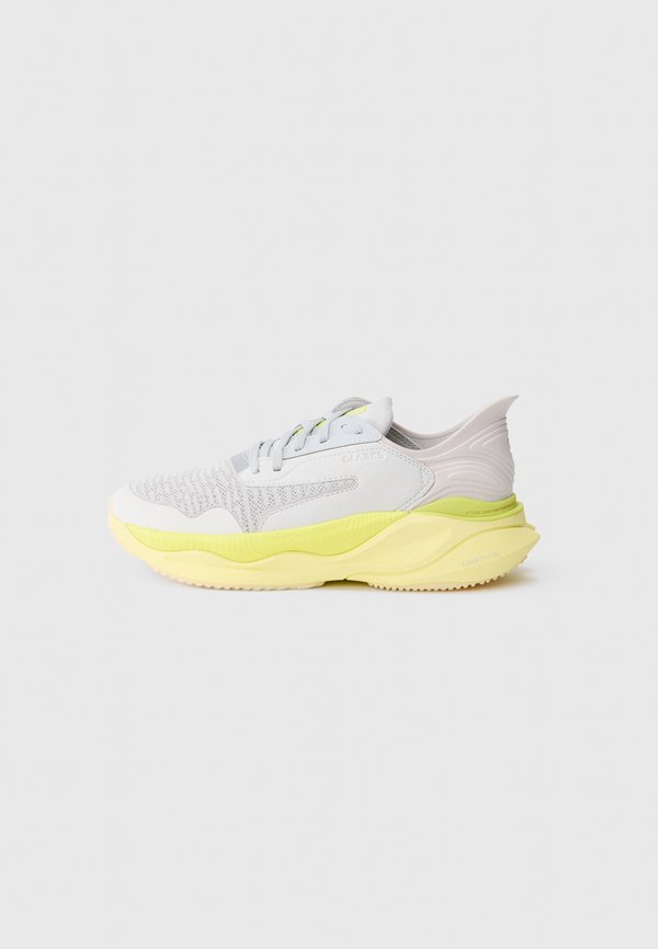Clarks PACE