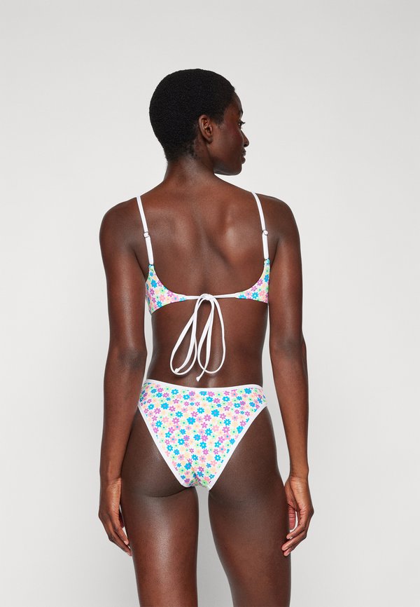 Frankies Bikinis COLA TOP