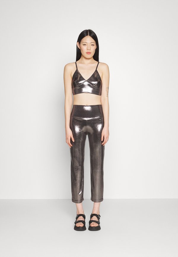 Norma Kamali PENCIL PANT