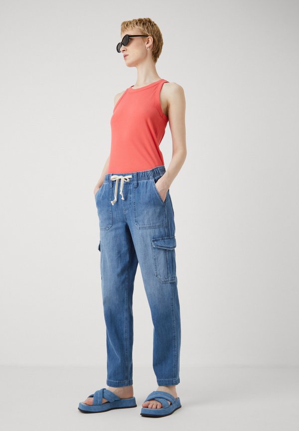Gap Tall EASY