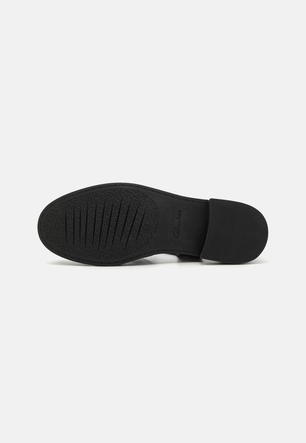 Clarks HANA SUN