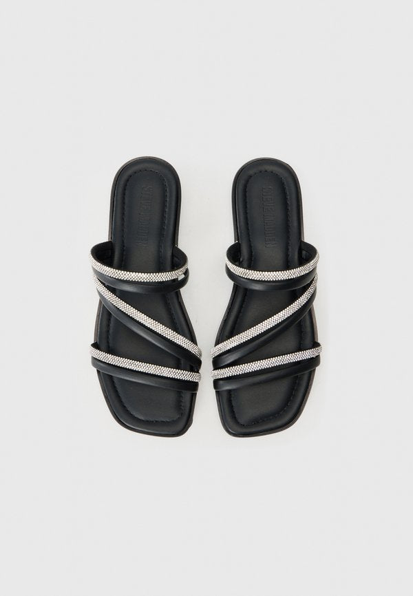 Steve Madden GEMILIA