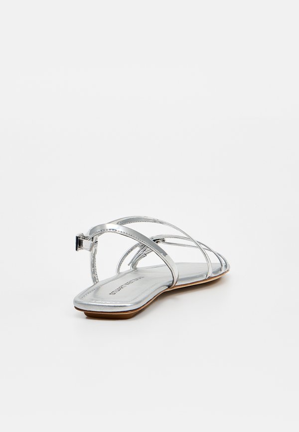 Stuart Weitzman GEORGIE
