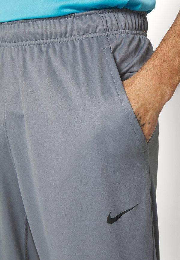 Nike Performance TOTALITY
