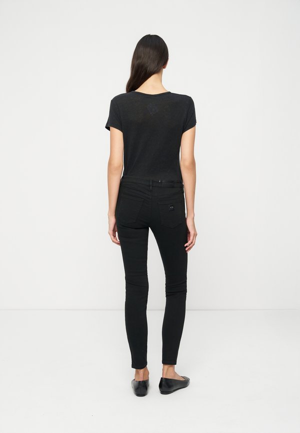 Armani Exchange