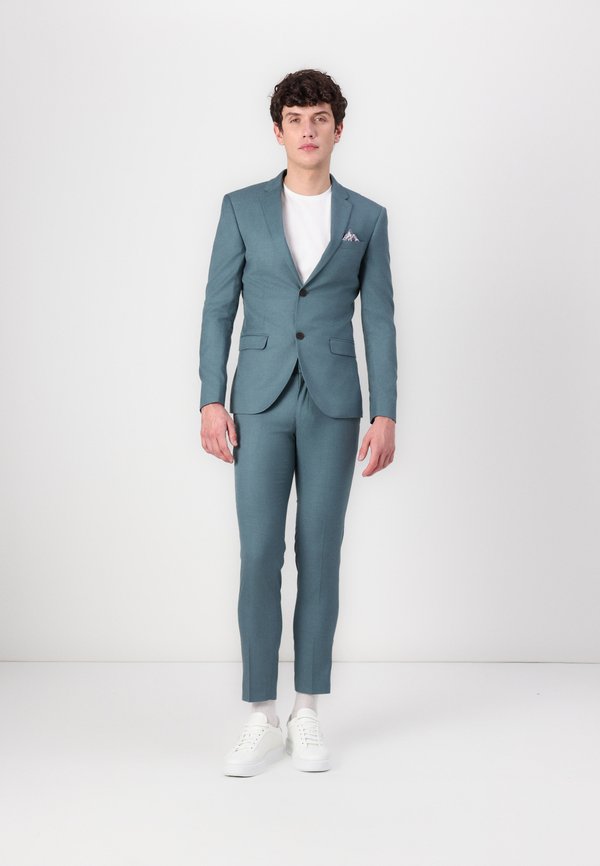 Isaac Dewhirst NOTCH SUIT SLIM