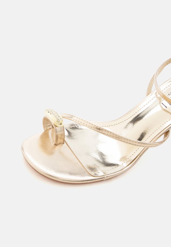Simmi London ORLA