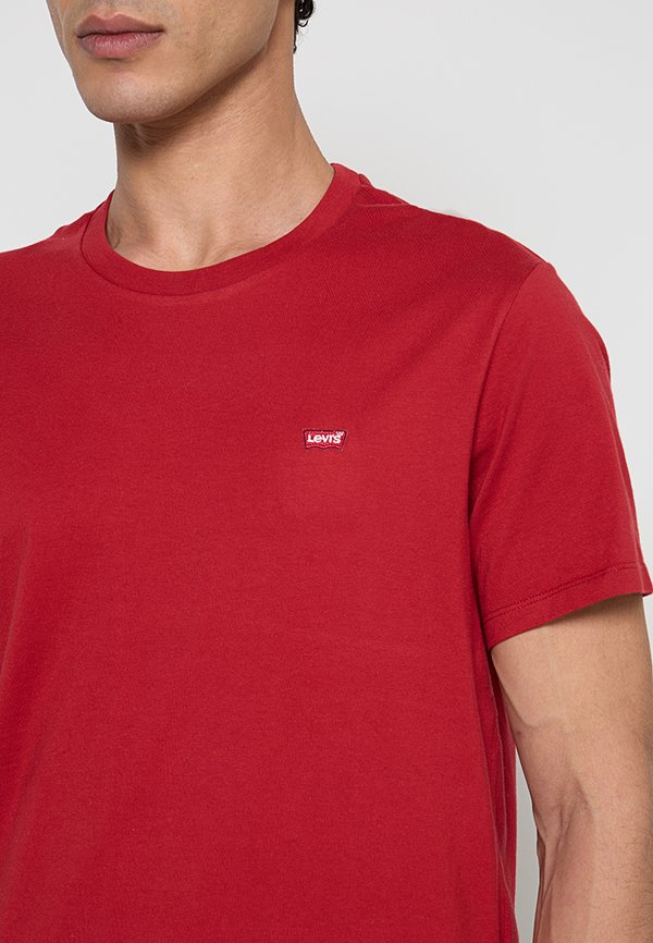 Levi's®