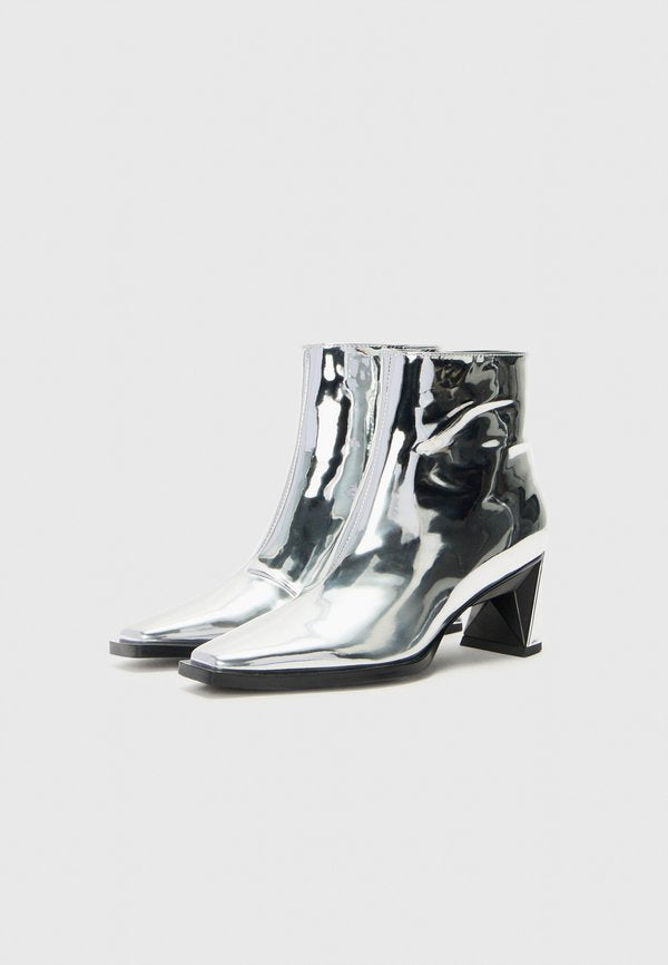 United Nude POLY