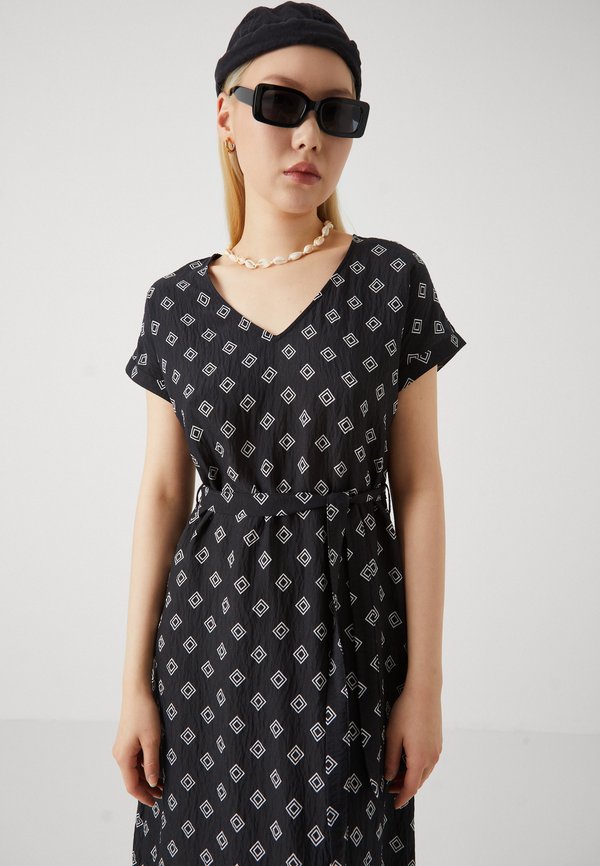 JDY JDYELLIE V NECK MIDI DRESS