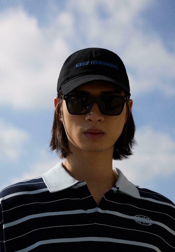 Bershka EMBROIDERED CAP - Cap - black