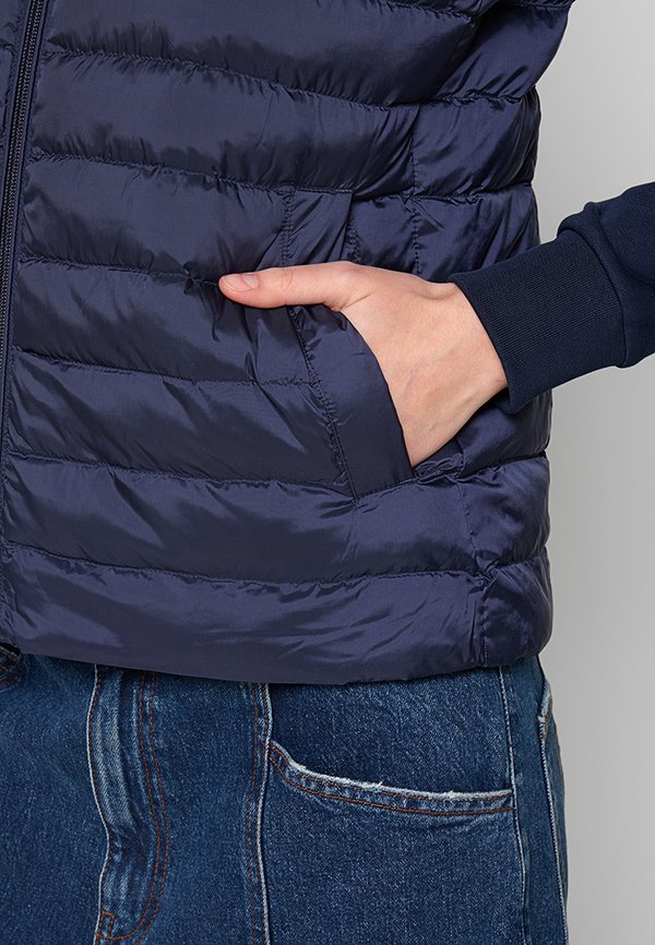 GANT
