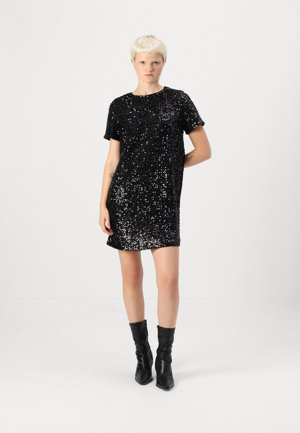 Pieces PCSERENA O-NECK DRESS