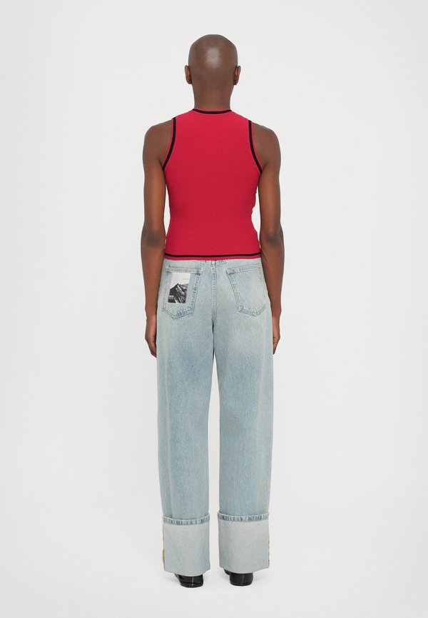MOSCHINO JEANS