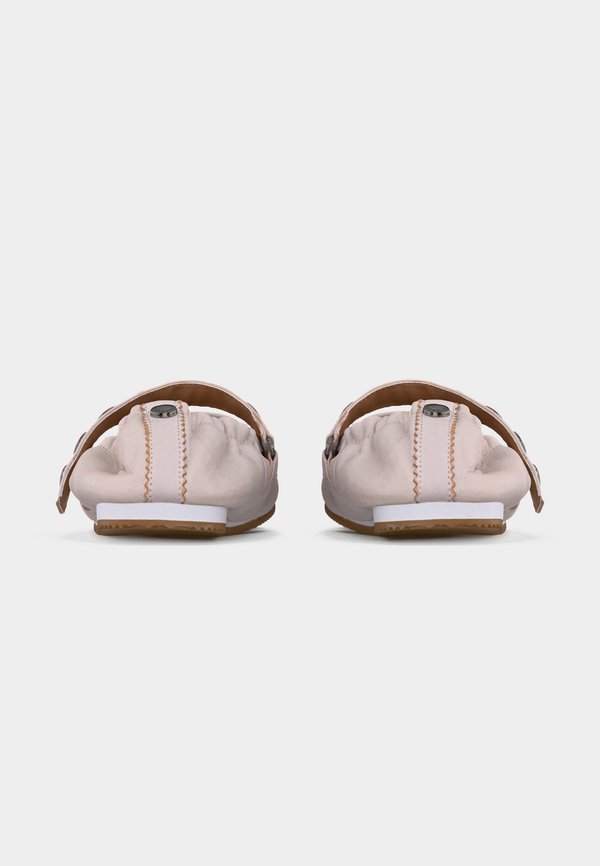 Steve Madden ANAYA