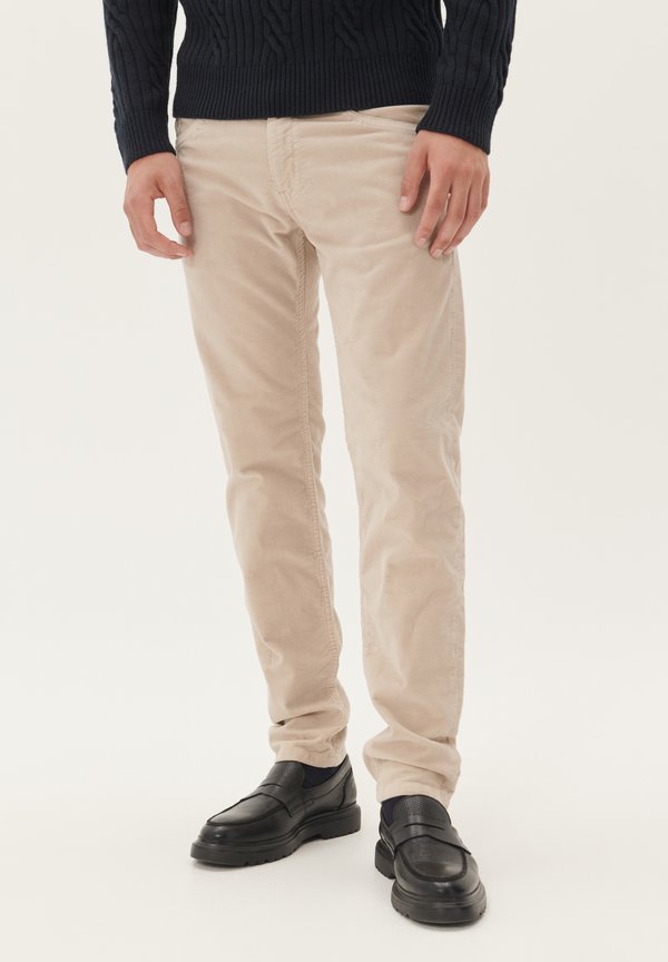 Matinique MAPETE CORDUROY CASUAL PANTS – SLIM FIT