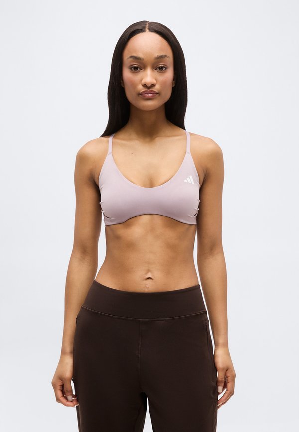 adidas Performance OPTIME ESSENTIALS WORKOUT LIGHT SUPPORT BRA - Light support sports bra - preloved fig