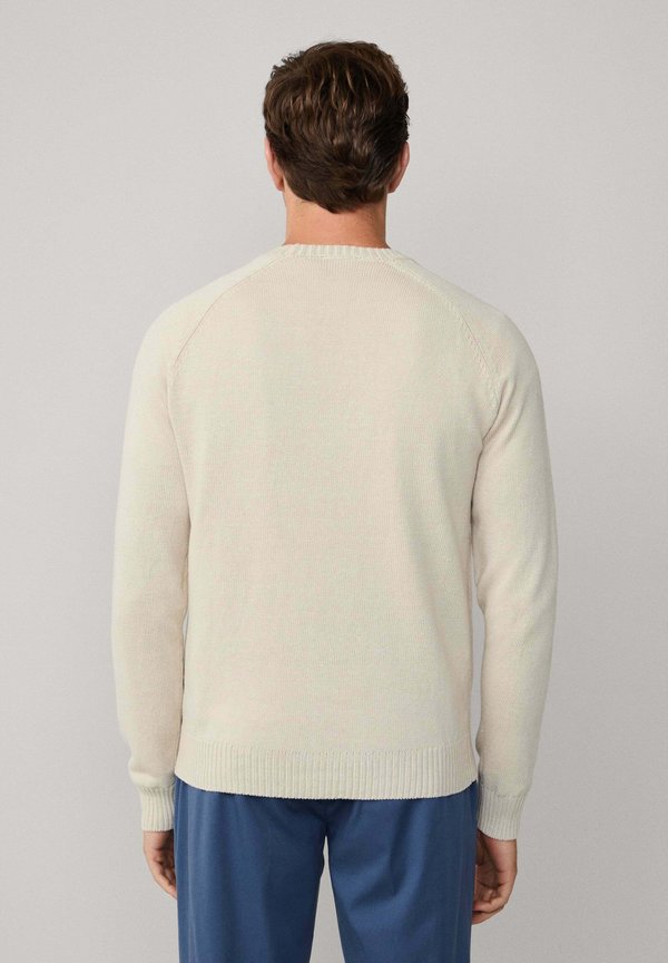 Hackett London