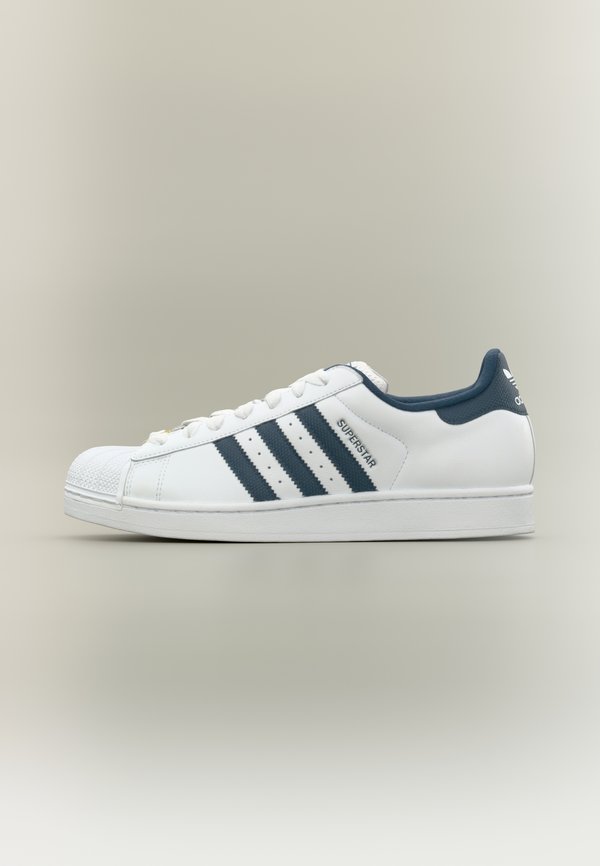 adidas Originals SUPERSTAR II UNISEX - Trainers - footwear white/crew navy/gold-coloured metallic