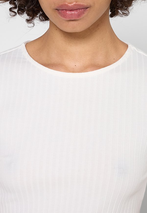 Vero Moda Petite VMFOPAULA