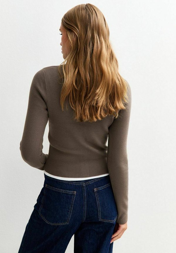 New Look COMPACT CREW NECK