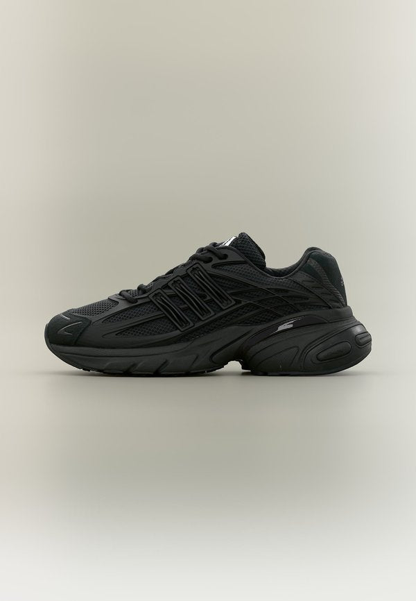 adidas Originals ADISTAR XLG 20 UNISEX - Trainers - core black/footwear white