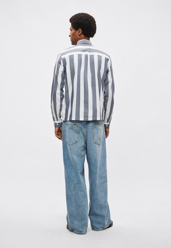 Lindbergh STRIPED CROPPED SHIRT