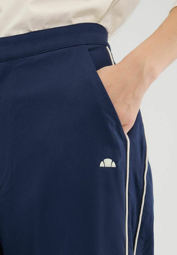 Ellesse ORFORD