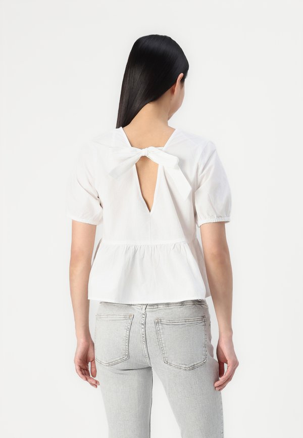 Pieces PCMONICA V NECK