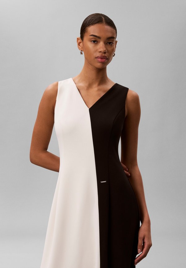 Calvin Klein DRESS - Day dress - tofu/black colorblock