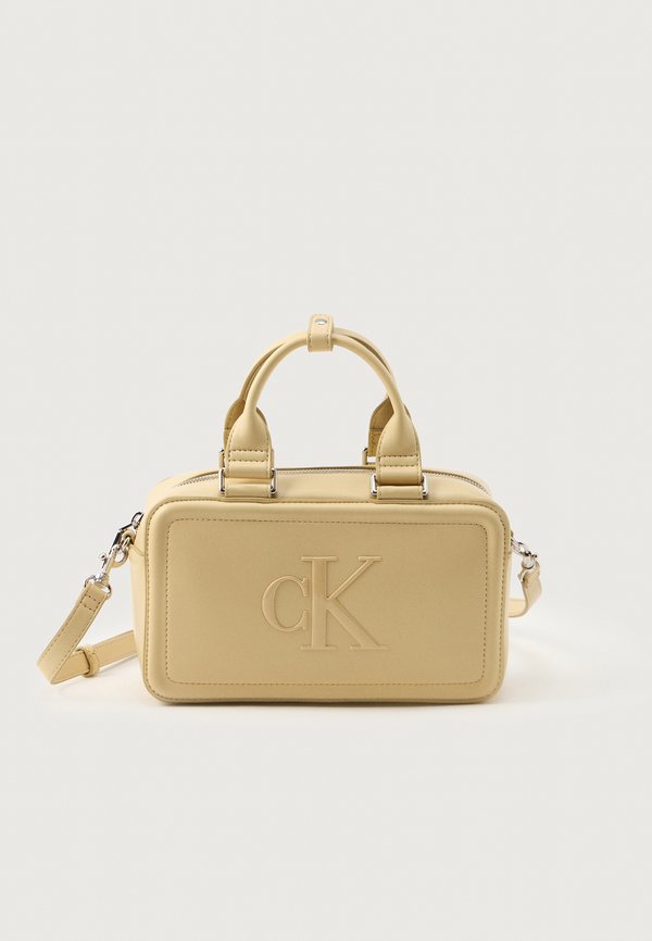 Calvin Klein BAULETTO - Handbag - parsnip