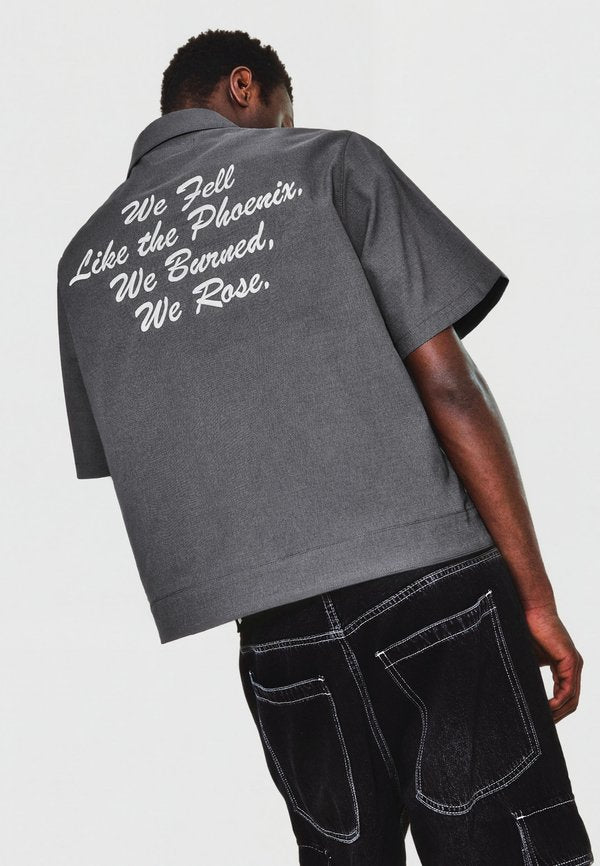 Bershka BOXY EMBROIDERED SHIRT - Shirt - dark grey