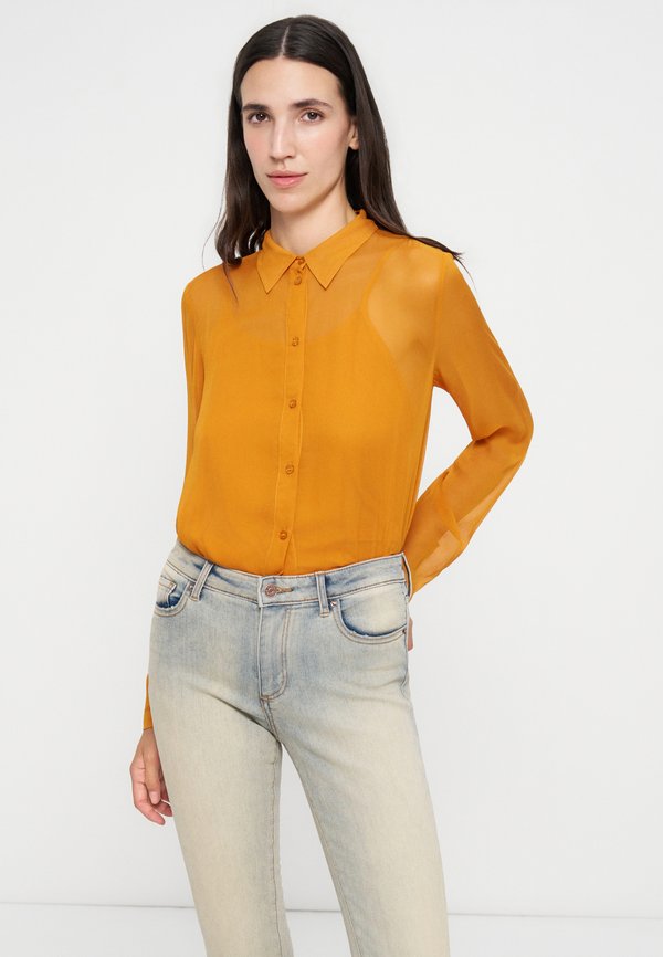 Armani Exchange