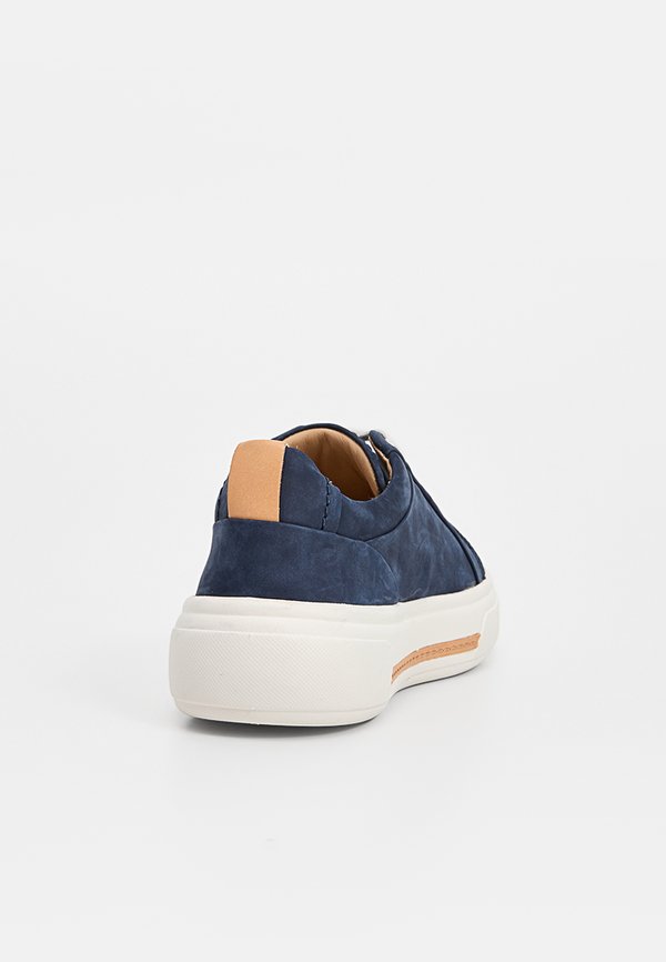 Clarks HOLLYHOCK