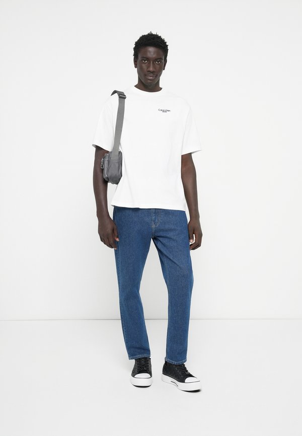 Calvin Klein Jeans LOGO BACK PRINT UNISEX