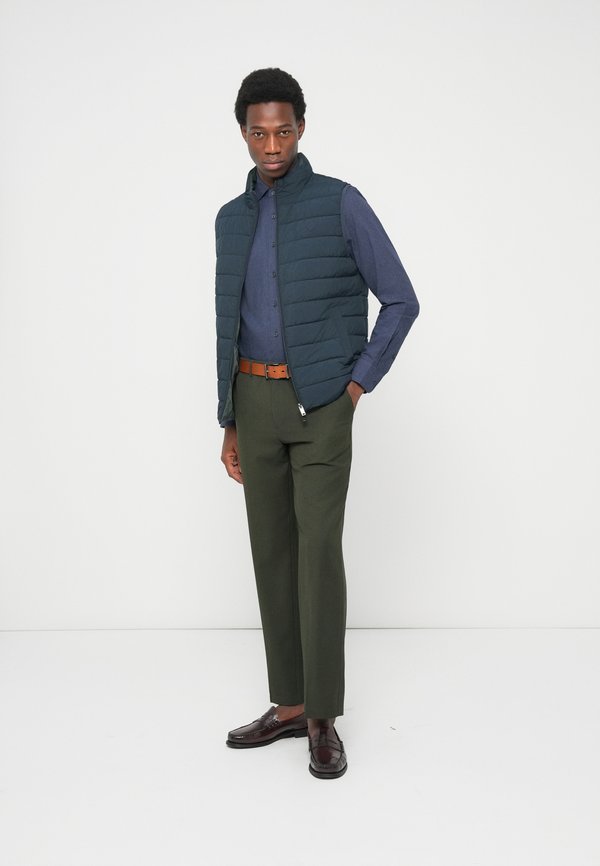 Hackett London