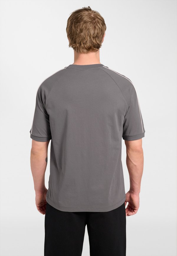 Hummel HUMMEL HMLCLUB REST DAY T-SHIRT S/S