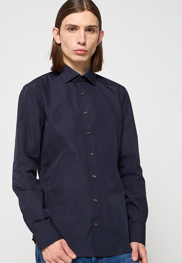Michael Kors SLIM FIT