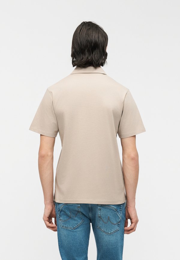 Jack & Jones JJRESORT