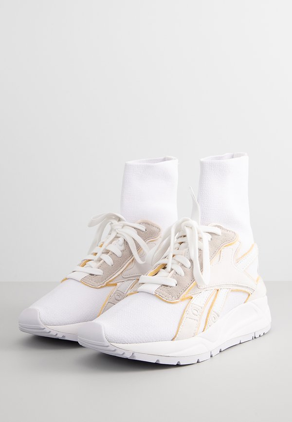 Reebok x Victoria Beckham