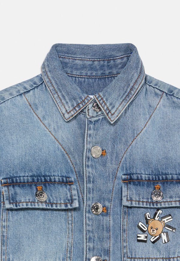 MOSCHINO