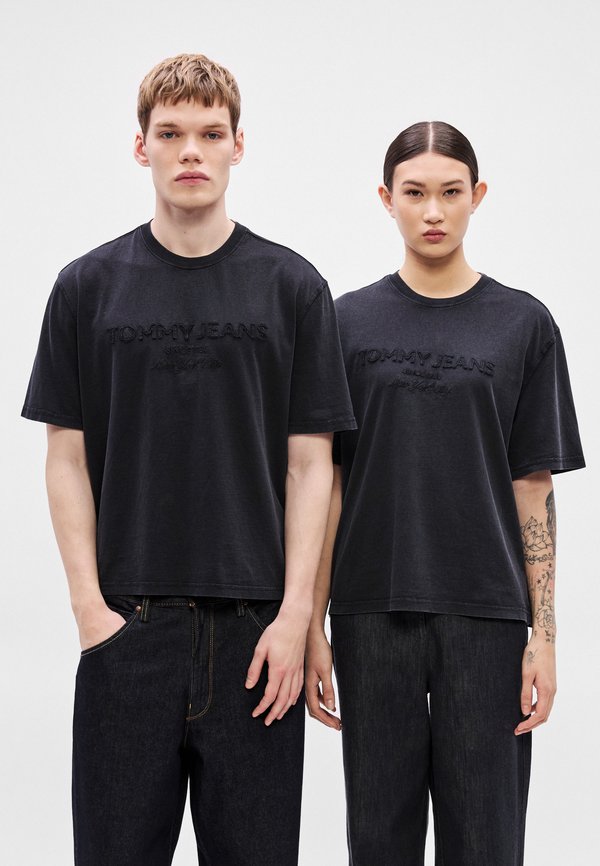 Tommy Jeans 90S CLASSIC TONAL LOGO T-SHIRT