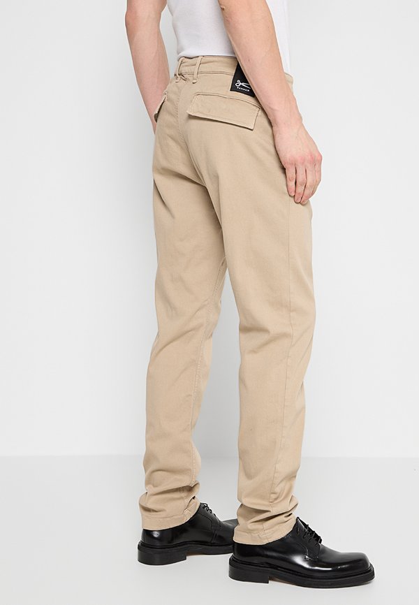Denham RIDGE STRAIGHT FIT