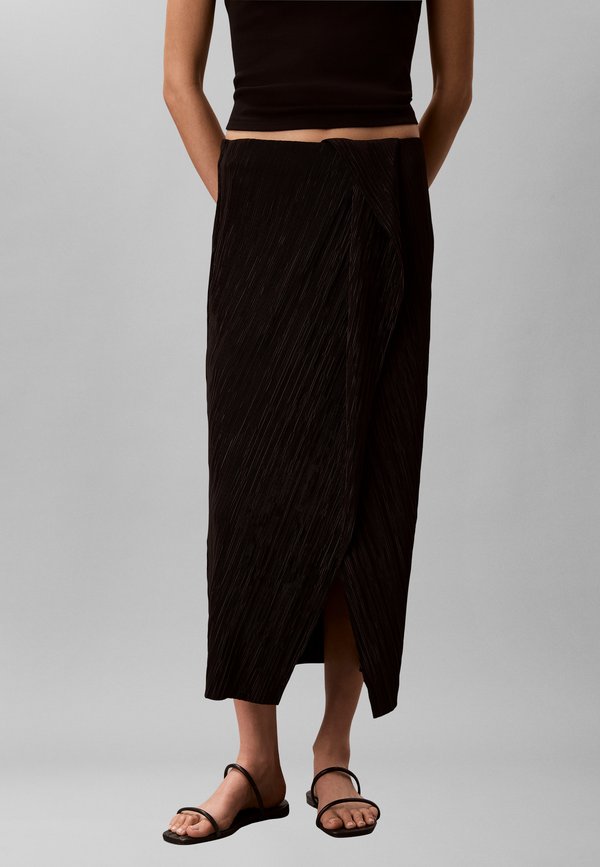 Calvin Klein PLISSE MIDI SKIRT - Wrap skirt - black