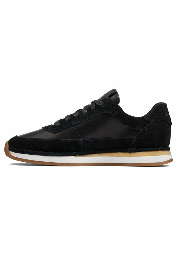 Clarks RUN LACE
