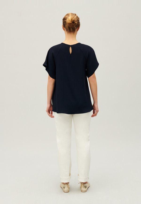 Claudie Pierlot TOP  MANCHES COURTES