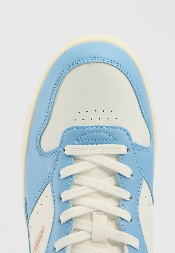 Ellesse